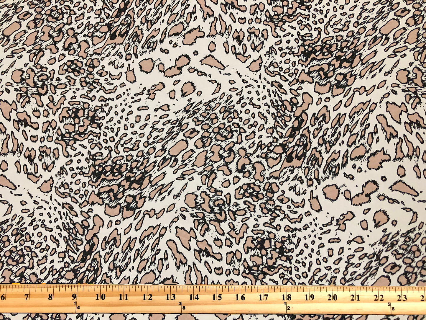 Neutral Leopard Poly Dobby — Fluid Drape, Soft Matte Texture | 56″ Wide | 100% Polyester | By the Yard (WPPR03)
