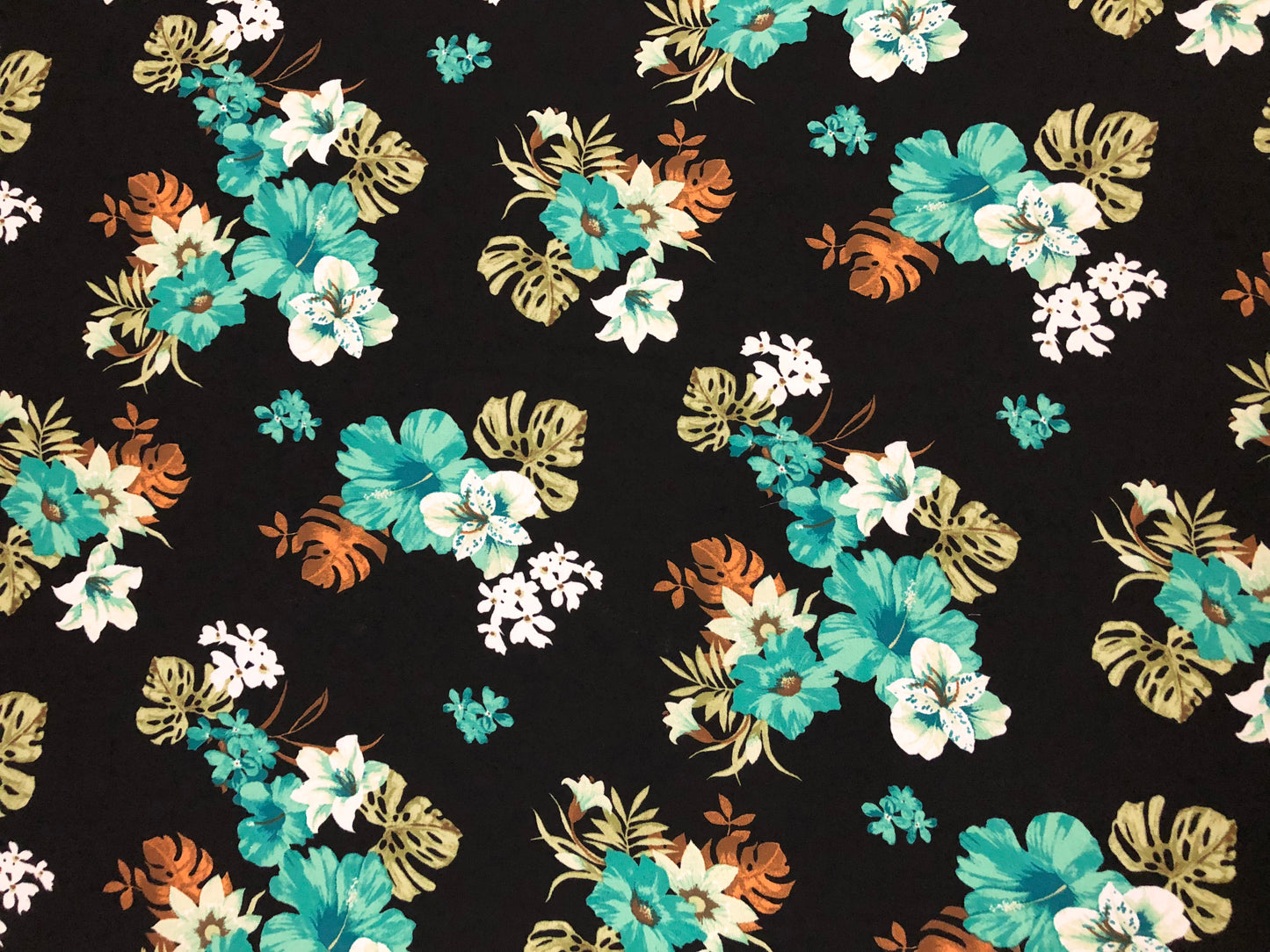 Tropical Hibiscus & Monstera — Poly Dobby | Fluid Drape, Soft Matte Texture | 56″ Wide | 100% Polyester | By the Yard (PDBPR09)