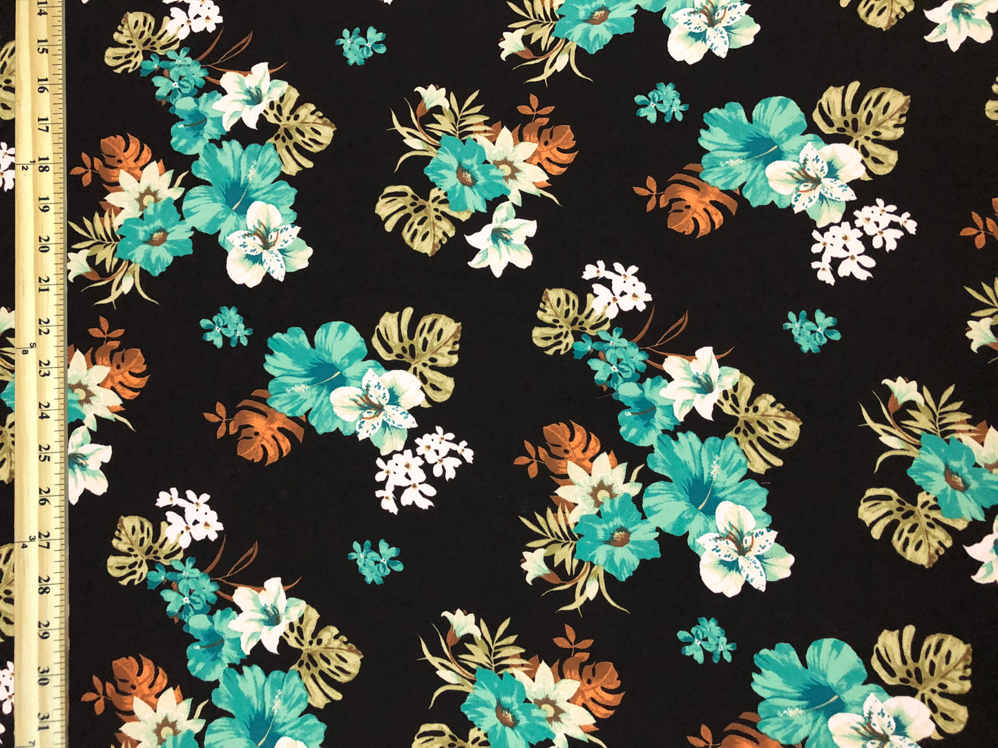 Tropical Hibiscus & Monstera — Poly Dobby | Fluid Drape, Soft Matte Texture | 56″ Wide | 100% Polyester | By the Yard (PDBPR09)