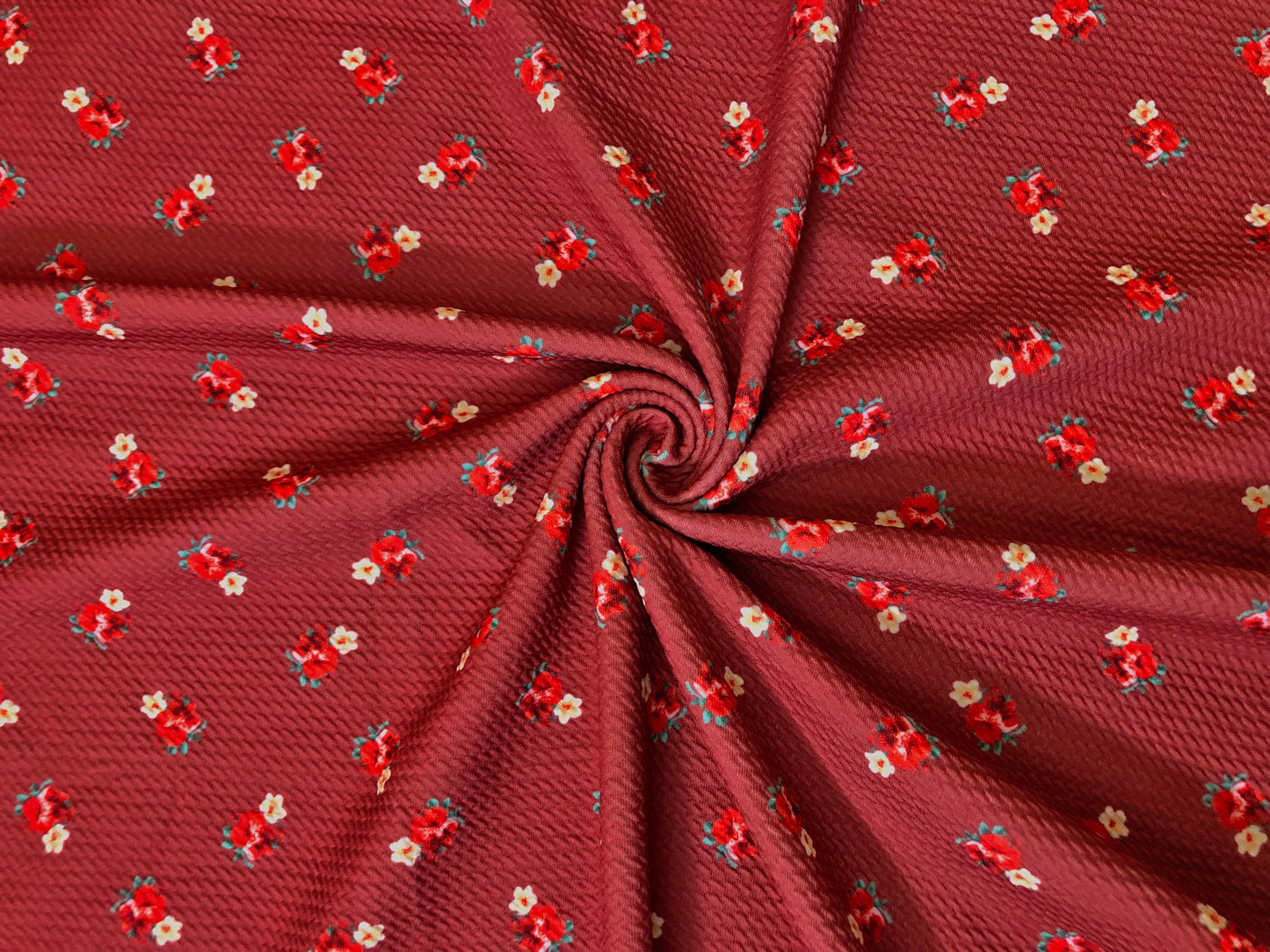 Bullet Knit Fabric – Mini Red Roses & Yellow Bud Ditsy Floral Stretch Print on Brick, 56″ Wide, Sold by the Yard (BDPR257)