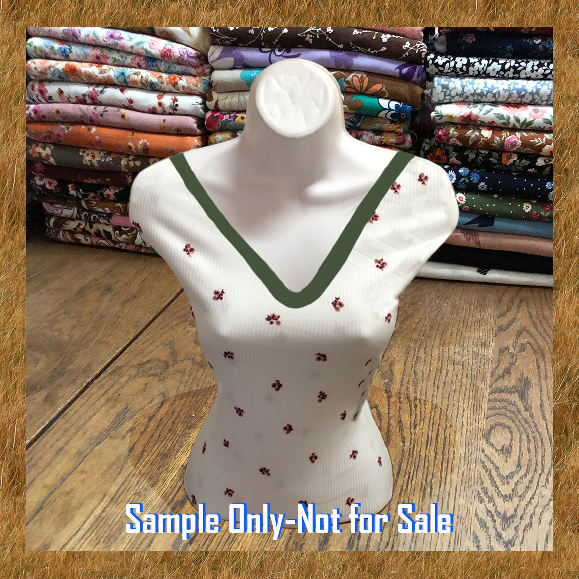 Ivory Ditsy Pink Rosebud Rib Knit –– Apparel Grade Rayon/Poly/Spandex, 4-Way Stretch – 60" Wide, Sold by the Yard (PRRPR060)