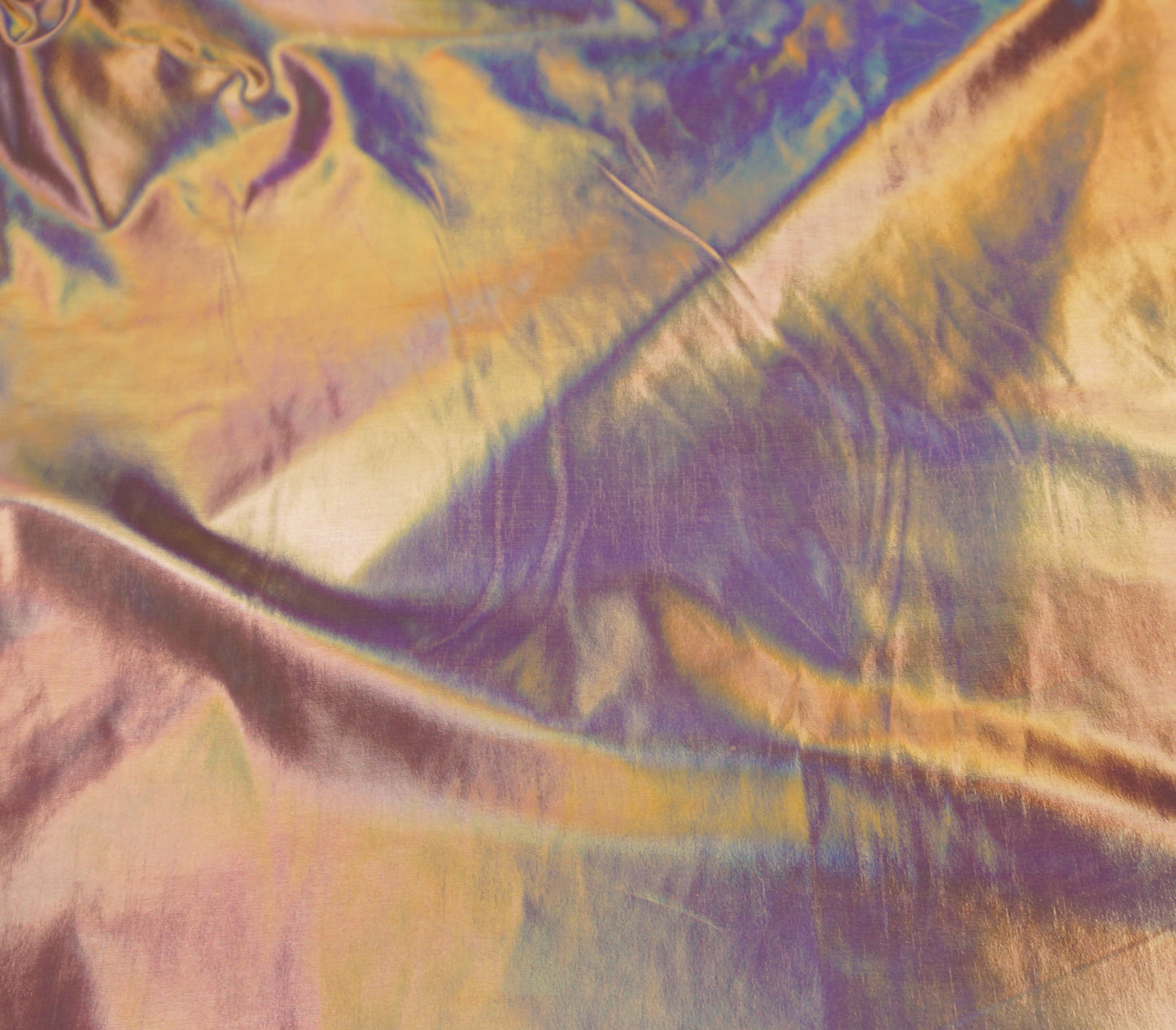 Iridescent Rose Gold Holographic Vinyl — Wet-Look Mirror Gloss, 2-Way Stretch | 58″ Wide | 95% Polyester / 5% Spandex | By the Yard (PVCVH04)