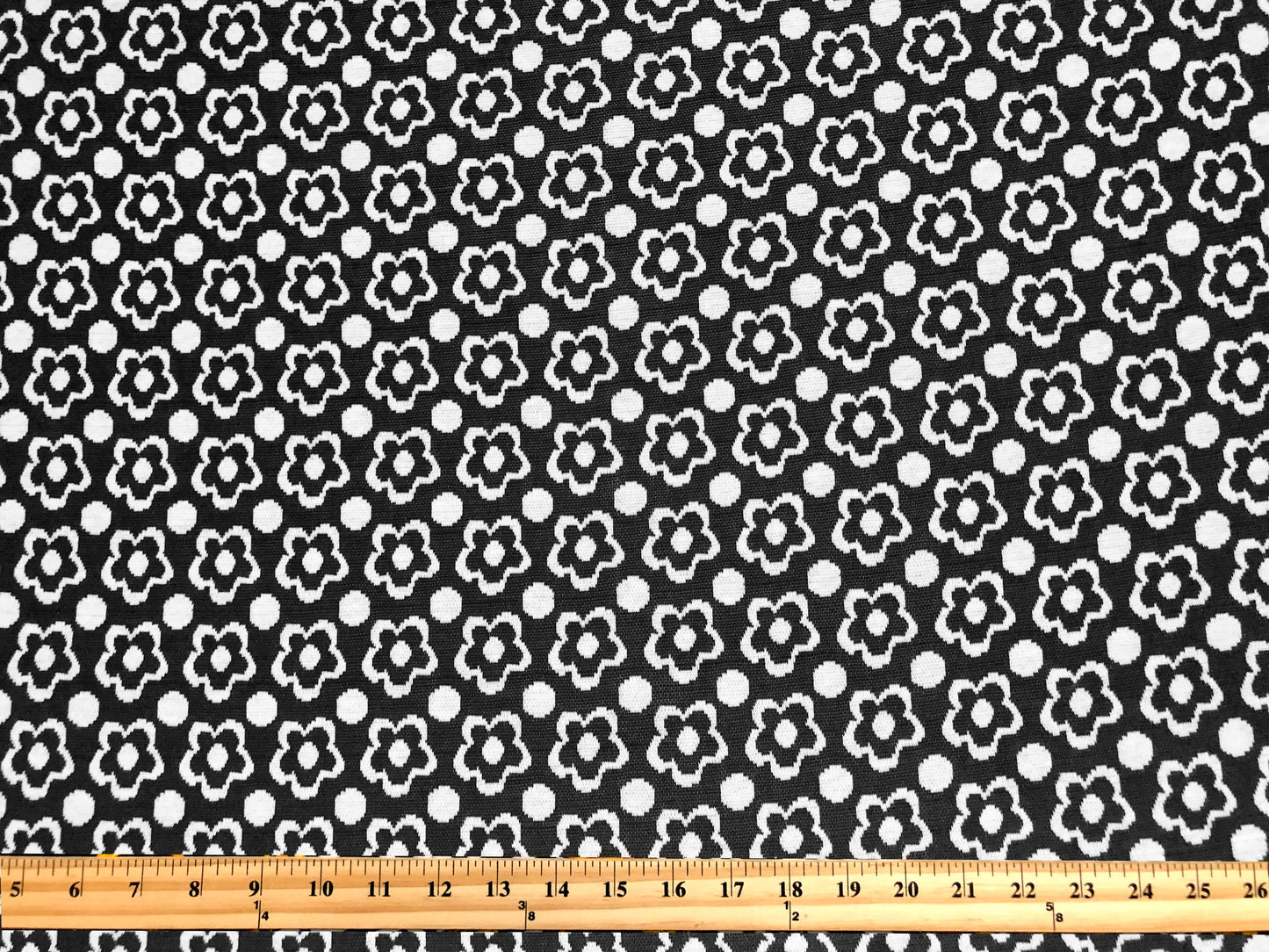 Jacquard Knit Fabric – Charcoal Daisy Dot – 2-Way Stretch, 240 GSM, 58" Wide – Sold by the Yard (JQKPR04)
