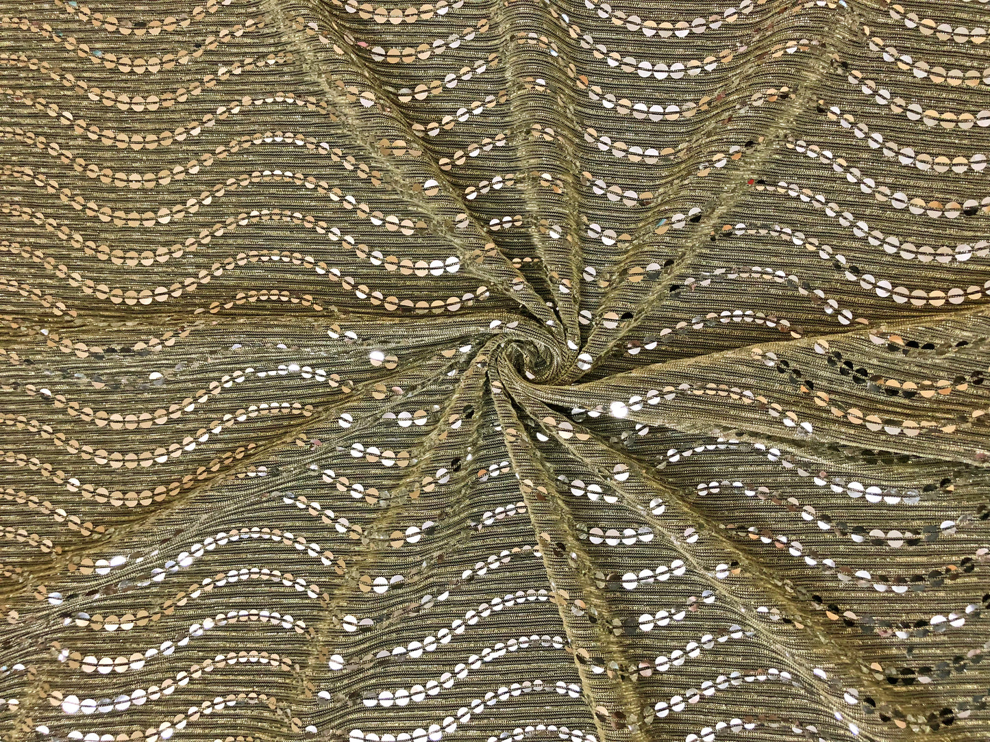 Mesh Fabric| Metallic Gold Sequins| MHCSQ03| Non-Stretch Fabric