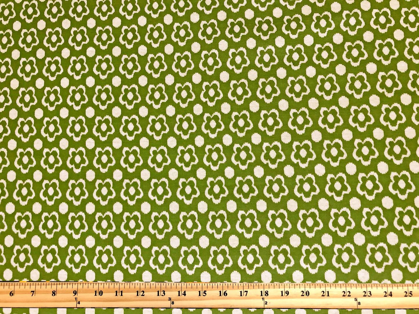 Jacquard Knit Fabric – Olive Daisy Dot – 2-Way Stretch, 240 GSM, 58" Wide – Sold by the Yard (JQKPR02)
