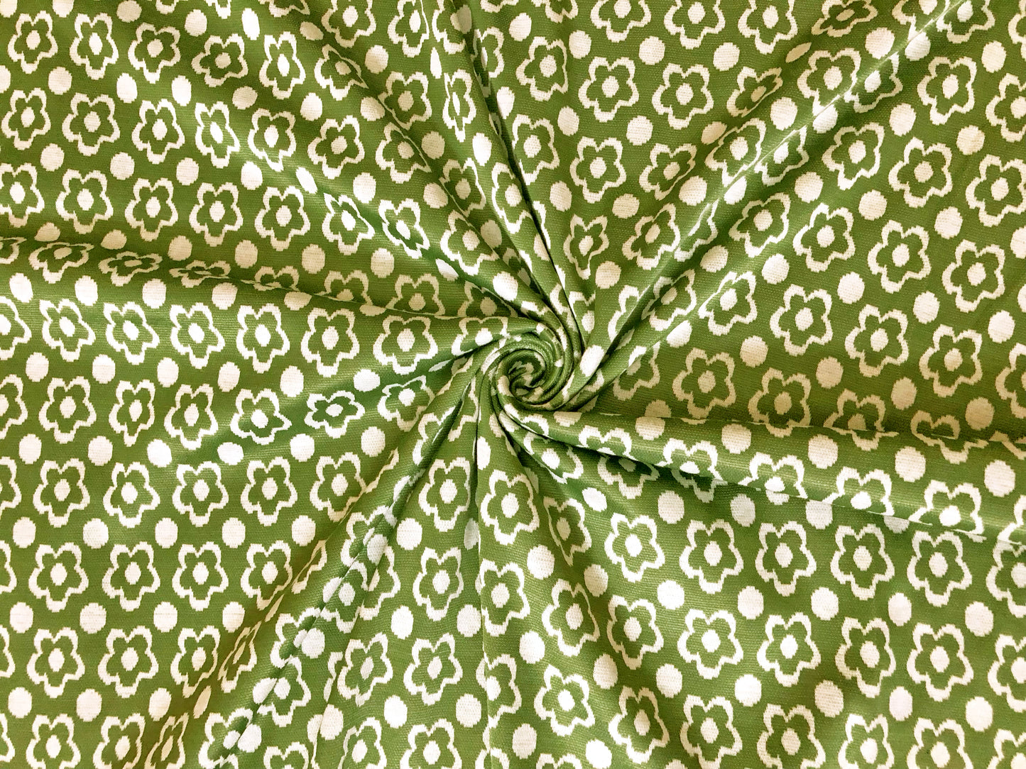 Jacquard Knit Fabric – Olive Daisy Dot – 2-Way Stretch, 240 GSM, 58" Wide – Sold by the Yard (JQKPR02)