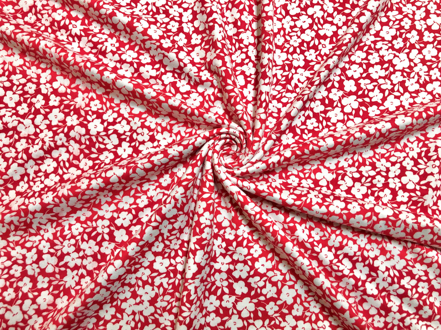 Red White Flowers and Leaves DTY Double Brushed Jersey Print Fabric